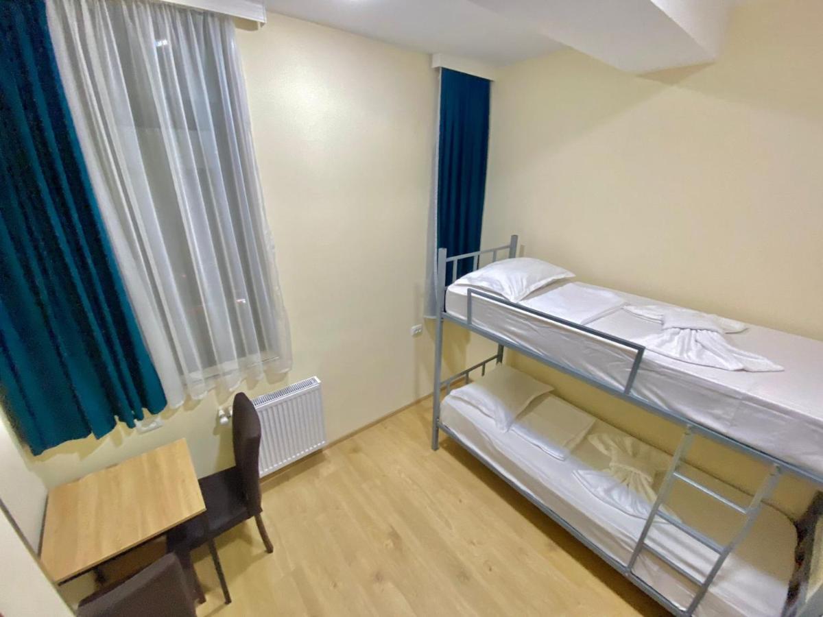 Hostel Number 49 Tbilisi Bagian luar foto